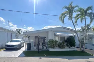 219 W Lake Dr, Hallandale Beach, FL 33009 - Photo 2