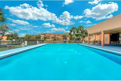 8592 W Sunrise Blvd #408, Plantation, FL 33322 - Photo 8