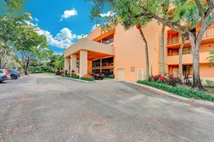 8592 W Sunrise Blvd, Plantation, FL 33322 - Photo 1