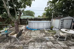 596 NW 109th St, Miami, FL 33168 - Photo 10