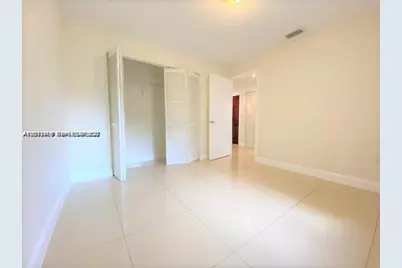 400 Majorca Ave #400, Coral Gables, FL 33134 - Photo 8