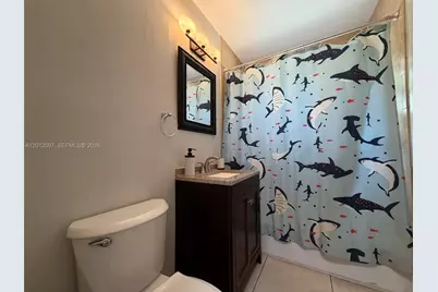 6433 Wiley St, Hollywood, FL 33023 - Photo 6
