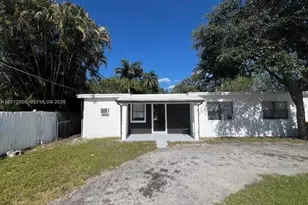 4548 SW 33rd Ave, Dania Beach, FL 33312 - Photo 2