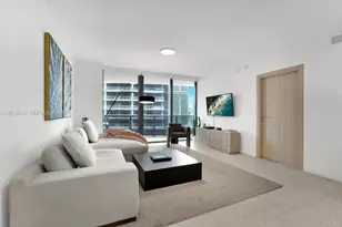 1000 Brickell Plaza, Miami, FL 33131 - Photo 2