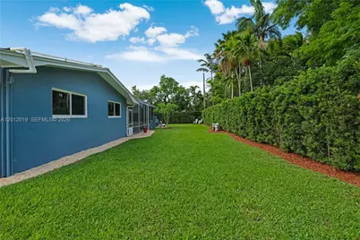 13401 SW 74th Ave, Pinecrest, FL 33156 - Photo 20