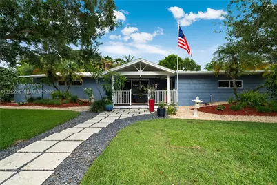 13401 SW 74th Ave, Pinecrest, FL 33156 - Photo 1