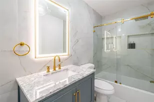 303 Bridgeton Rd, Weston, FL 33326 - Photo 24