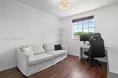 303 Bridgeton Rd, Weston, FL 33326 - Photo 22