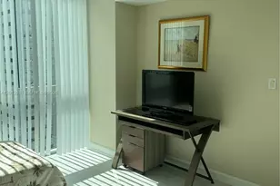 335 S Biscayne Blvd, Miami, FL 33131 - Photo 24