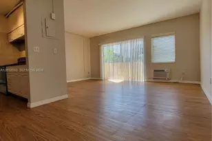 835 Lenox Ave., Miami Beach, FL 33139 - Photo 4