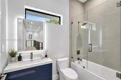 808 SW 9th St #808-B, Fort Lauderdale, FL 33315 - Photo 34