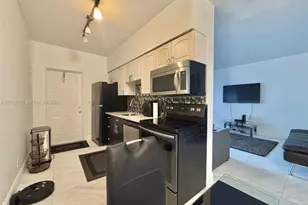 2200 S Ocean Dr, Hollywood, FL 33019 - Photo 2