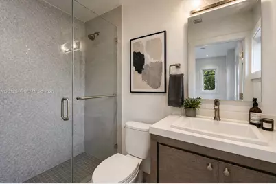 449 Miller Rd, Coral Gables, FL 33146 - Photo 38