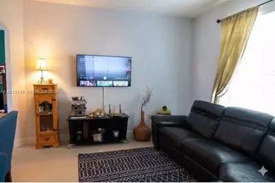 11805 SW 138th Ave, Miami, FL 33186 - Photo 2