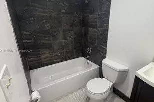 500 Executive Center Dr, West Palm Beach, FL 33401 - Photo 12