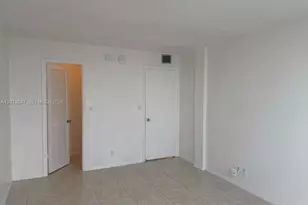 500 Executive Center Dr, West Palm Beach, FL 33401 - Photo 8