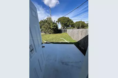 1825 NW 74th Ter #1825, Miami, FL 33147 - Photo 6