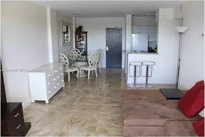 1500 Bay Rd #318S, Miami Beach, FL 33139 - Photo 6
