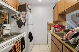 7151 Miami Lakes Dr, Miami Lakes, FL 33014 - Photo 10