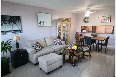 18707 NE 14th Ave #727, Miami, FL 33179 - Photo 2