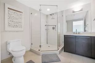 7928 East Dr, North Bay Village, FL 33141 - Photo 26