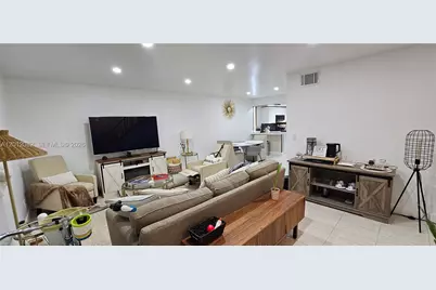 1845 NW 4th Ave #17, Boca Raton, FL 33432 - Photo 8
