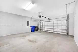 1001 NW 4th Ct, Boca Raton, FL 33432 - Photo 58
