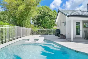 1001 NW 4th Ct, Boca Raton, FL 33432 - Photo 42