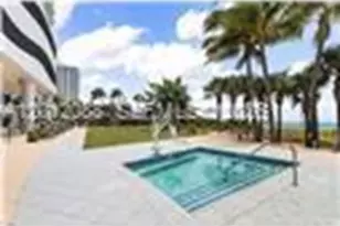 6801 Collins Ave, Miami Beach, FL 33141 - Photo 32