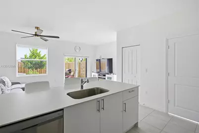 35781 SW 178th Pl, Homestead, FL 33034 - Photo 14