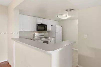 520 SE 5th Ave #1409, Fort Lauderdale, FL 33301 - Photo 10