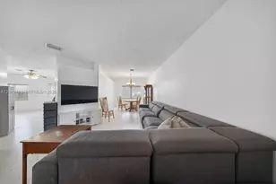 2334 SE 24th Ave, Homestead, FL 33035 - Photo 6