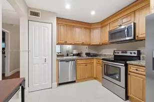 8826 W McNab Rd, Tamarac, FL 33321 - Photo 4