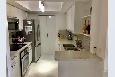 90 Alton Rd #307, Miami Beach, FL 33139 - Photo 4