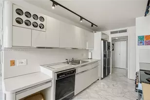 2751 S Ocean Dr, Hollywood, FL 33019 - Photo 12