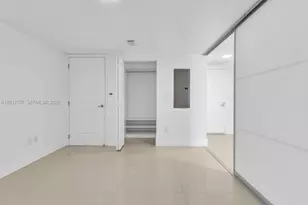 400 Sunny Isles Blvd, Sunny Isles Beach, FL 33160 - Photo 16