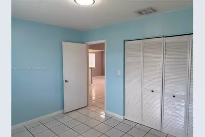 837 SE 8th Ct #4, Hialeah, FL 33010 - Photo 10