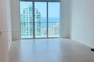 335 S Biscayne Blvd, Miami, FL 33131 - Photo 2