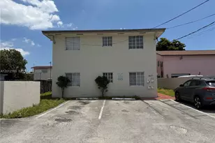 837 SE 8th Ct, Hialeah, FL 33010 - Photo 12