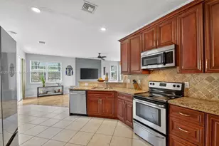 7055 Via Leonardo, Lake Worth, FL 33467 - Photo 16