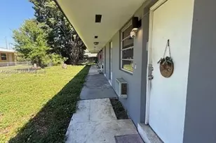 151 NW 164th St, Miami, FL 33169 - Photo 4