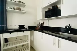 1526 Pennsylvania Ave, Miami Beach, FL 33139 - Photo 10