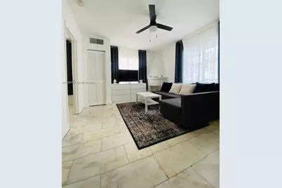 1526 Pennsylvania Ave #20, Miami Beach, FL 33139 - Photo 2