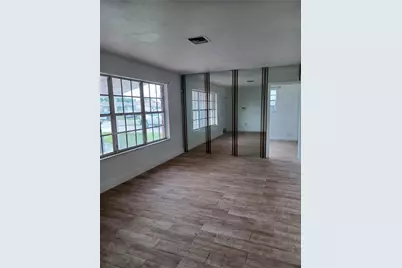 2330 Kingston Dr, Miramar, FL 33023 - Photo 10