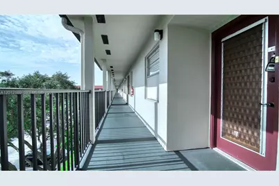 12950 SW 13th St #412D, Pembroke Pines, FL 33027 - Photo 2