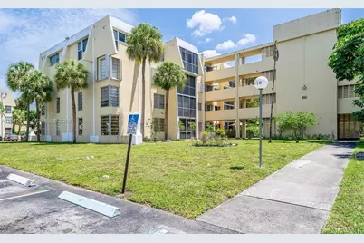 950 NE 199th St #2H, Miami, FL 33179 - Photo 36