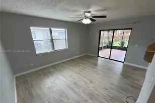 440 SE Skipper Ln, Port Saint Lucie, FL 34983 - Photo 8