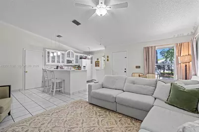 5324 Gray Fox Ct, West Palm Beach, FL 33415 - Photo 8