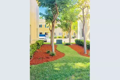 3009 SE 15th Ave #3009, Homestead, FL 33035 - Photo 12