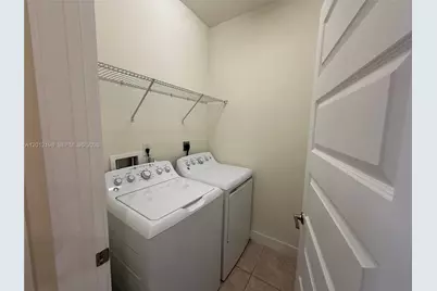 9083 NW 159th St #9083, Miami Lakes, FL 33018 - Photo 32
